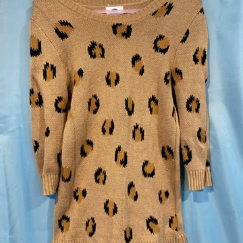 Old Navy Tan and Black Leopard Print Crew Neck Sweater
